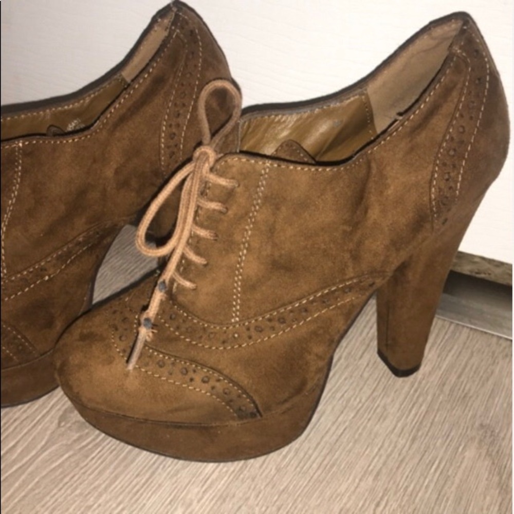 Gorgeous vintage heels